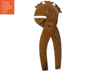 nøddeknækker  i træ (str. Længde. 20 cm)