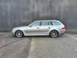 BMW 530d Touring 3,0 TD 218HK Stc Aut.