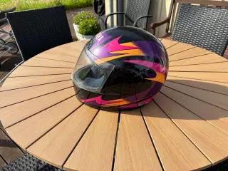 Styrthjelm 
