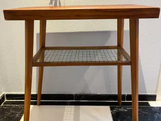 Fint mindre design bord fra Tjekkiet
