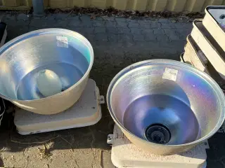 28 Ridehus Lamper