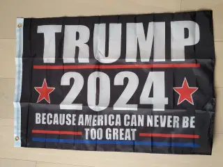 2 forskellige Trump store flag