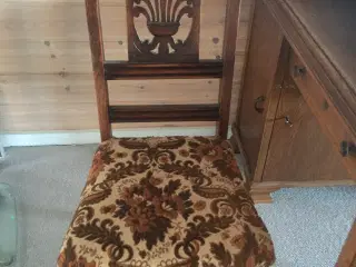 Antik spisebordsstol