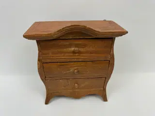 Lille skrin / bord skuffedarium