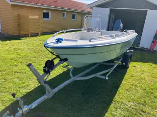 Yamarin Styrepultbåd 415 df