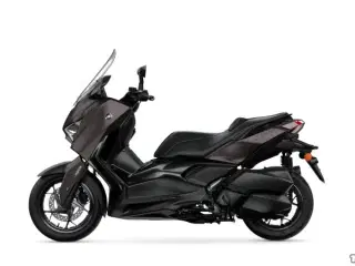 Yamaha X-Max 300 Tech Max