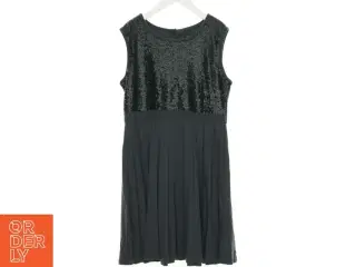 Kjole fra Tommy Hilfiger (str. 176 cm)