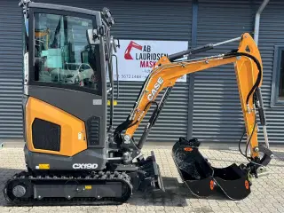 Case CX19D Fabriksny! monteret med tiltman med hydraulisk s30 og JST skovle.