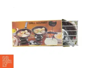 Grill gourmet sæt med pander, brændere og stativ