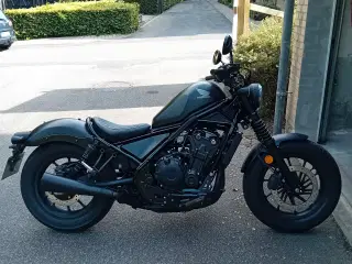 Honda 500 Rebel CMX Street årgang 2024.
