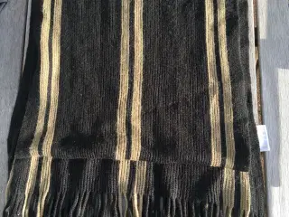 Halstørklæde
