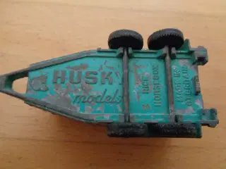 Husky 
