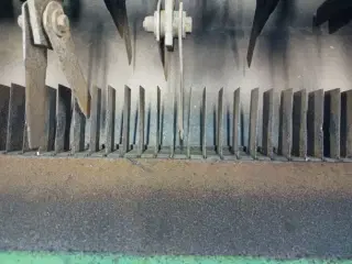 John Deere 1075 Snitter