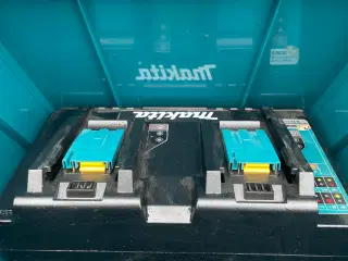 Makita lader til 2 batterier
