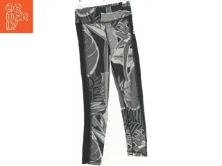 Træningsbukser fra Adidas (str. 116 cm)