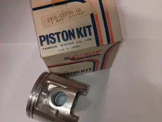 Yamaha PISTON ASSY