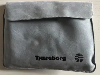 Nakkepude, Sleepover, Tjæreborg rejser