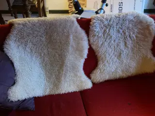 2 ægte lammeskind