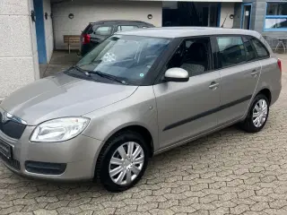 Skoda Fabia 1,2 12V Ambiente Combi