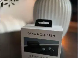 BANG & OLUFSEN BEOPLAY EX