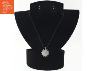 Sølv vedhæng med solmotiv (str. 60 cm)