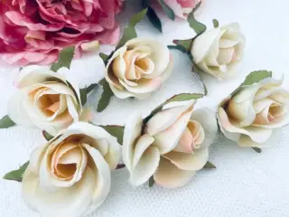 Kunstig roser 6 stk