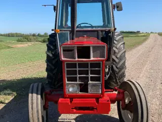 Ih 844 s