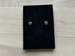 Sølvørestikker (925). Oxideret sølv. 