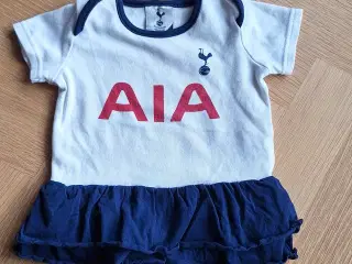 Kjole med bodystocking 