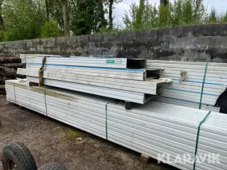 Stål kassetter til skillevægge.
