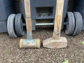 Hammer