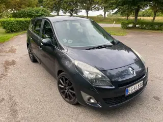 Billig Grand Scenic 1.6 DCi 130HK 2012 Model