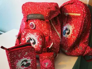 Rød tasker