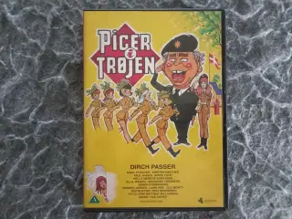 Piger I Trøjen