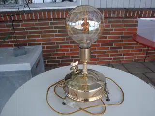 Bordlampe ombygget gammel primus