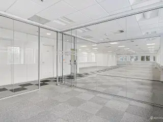 Kontorlejemål på 304 m²