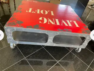 Sofabord ungt og smart
