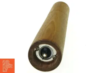 Peberkværn fra Tv (str. 27 x 5 cm)