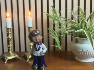 Retro brudgom i glaseret keramik fra 1970'erne.