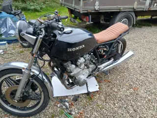 Honda cb. Søger sæde og anderøv