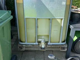 Vandbeholder 1000 liter, 2 stk
