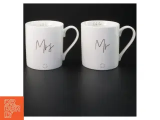 Sæt med Mr og Mrs krus fra Katie Loxton (str. 9,5x8 cm)