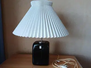 Le Klint / Holmegaard bordlampe