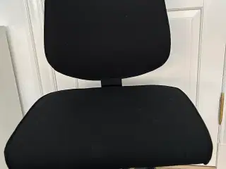 Kontorstol model RBM (Rabami) i 600 serien