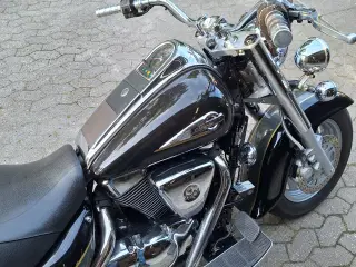 Suzuki VL 1500 LC