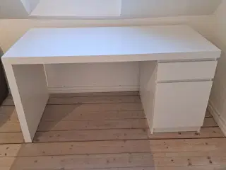 Ikea MALM skrivebord