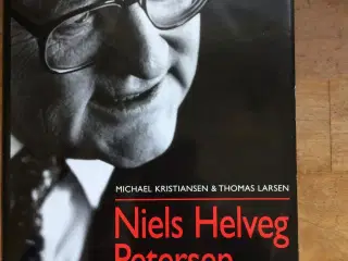 Niels Helveg Petersen - Manden og magten