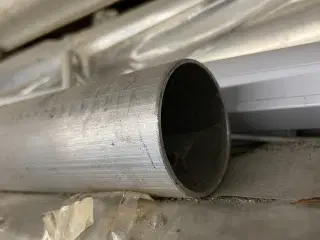 Aluminium rør. ø51mm x 2mm