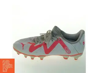 Fodboldstøvler fra Puma (str. 34)