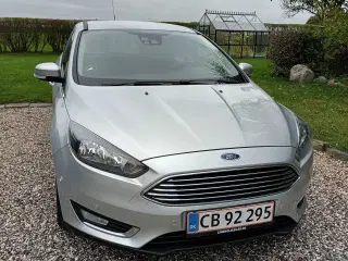 Ford Focus st.car